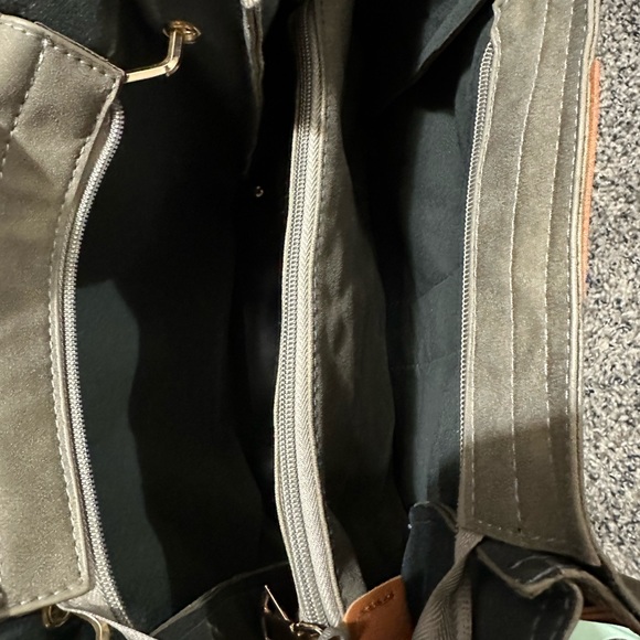 Cute & trendy purse - Picture 4 of 7